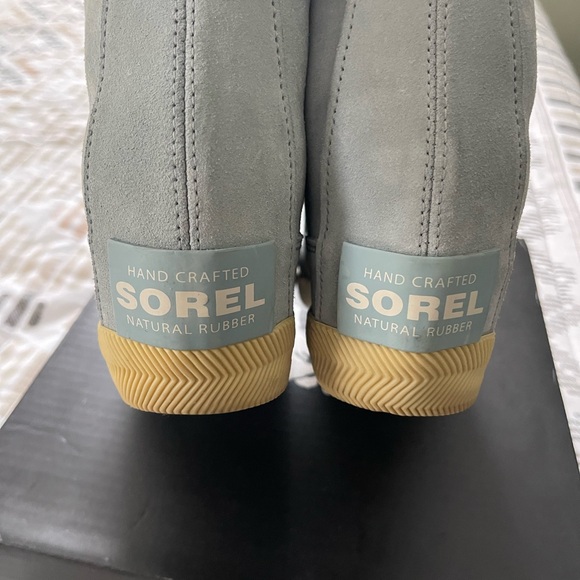 Sorel Gray High-Top Sneakers with Tan Soles - Picture 3 of 6